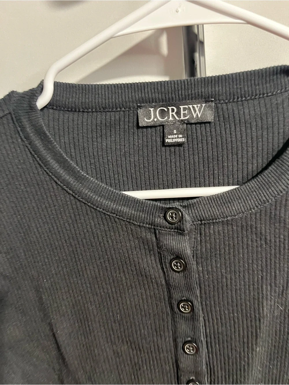 J.Crew women's Classic Crewneck long-sleeve ribbed Knit henley Fitted shirt Sm